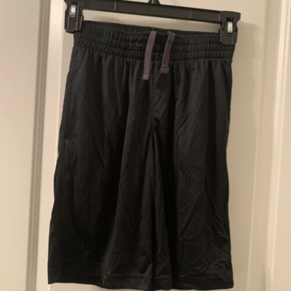 Cat & Jack Other - Cat & Jack Boys Black Athletic Shorts Elastic Waist Drawstring Size Medium 8/.10